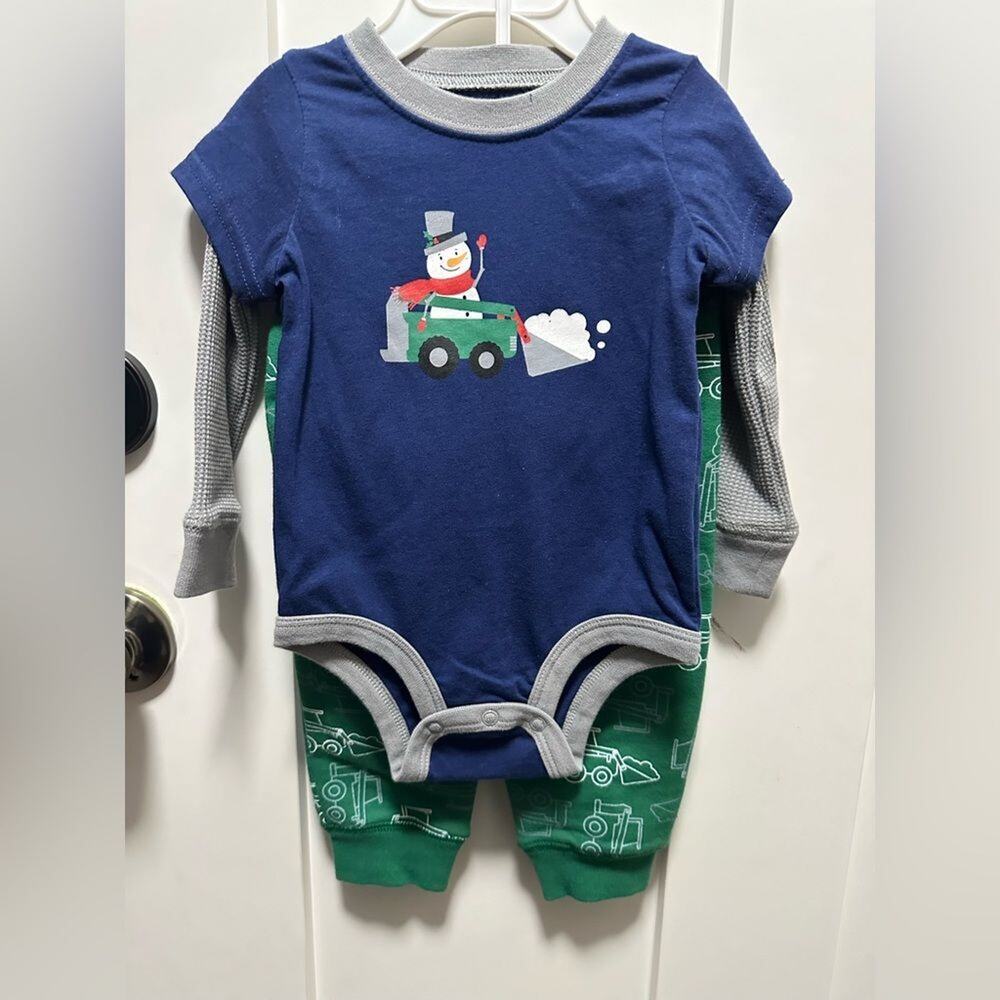 Falls Creek Winter Outfit Bodysuit and Pants Size 6-9 Months Green Blue (788)